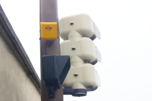 aBeacon aux feux du carrefour de Mantes-la-Jolie